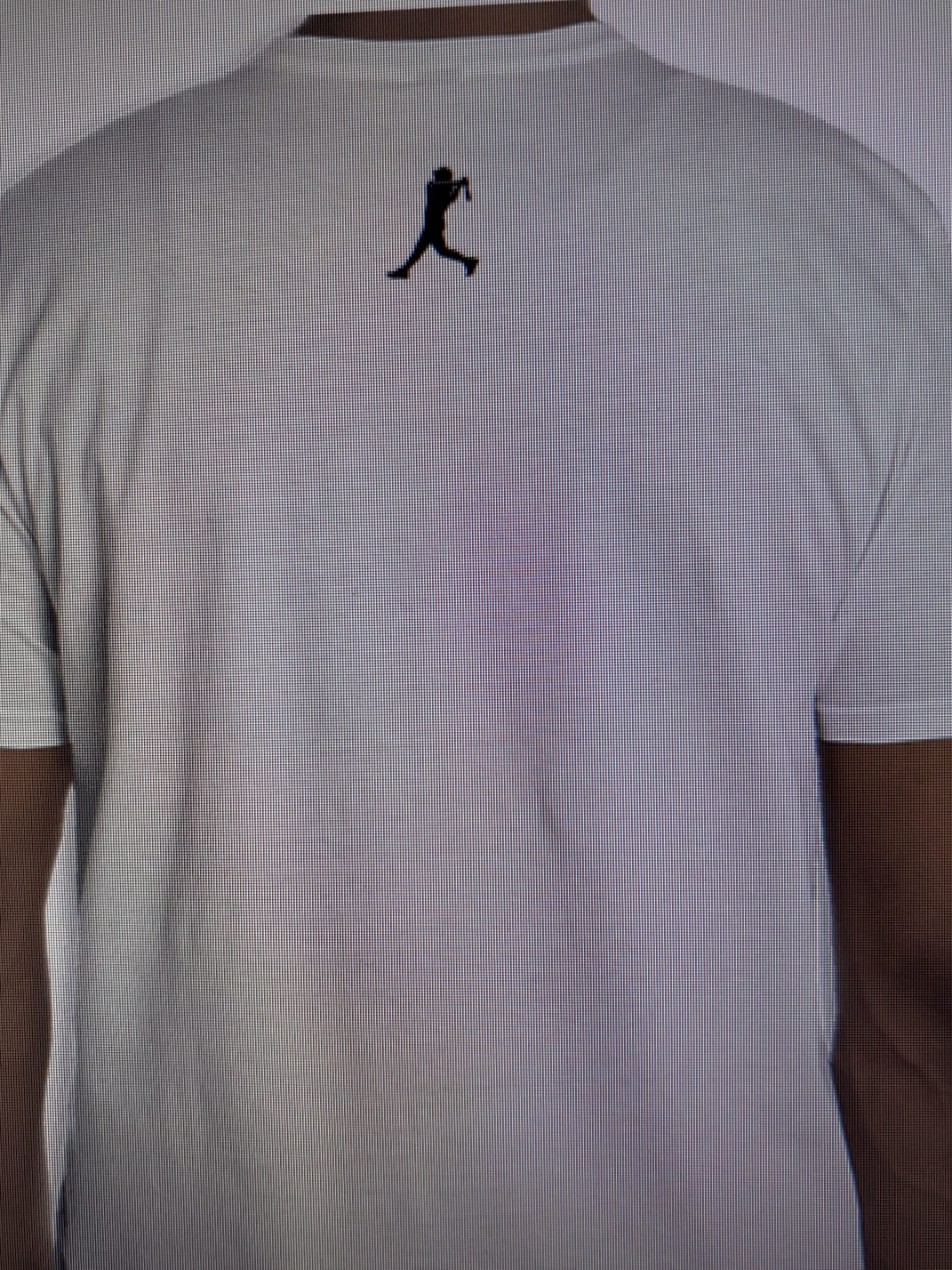 Tshirt white logo on back